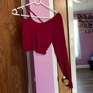 Burgundy asymmetric sleeve crop top